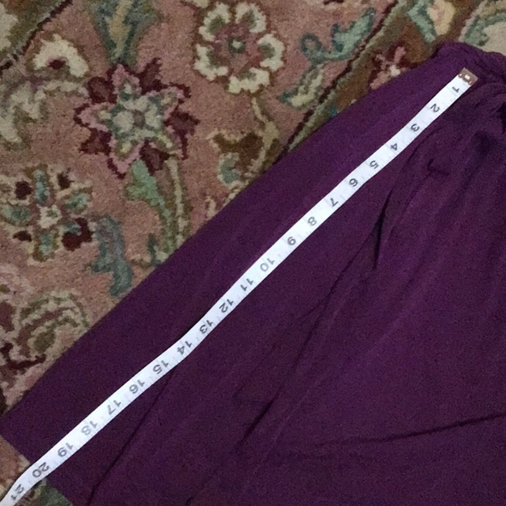 LOFT DRESS - Picture 9 of 10